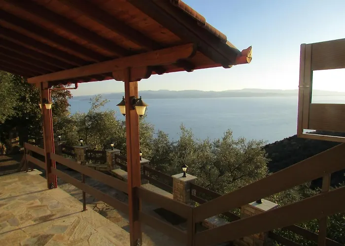 Vakantiehuis το σπιτι με την σπηλιά Platanias (Thessaly)