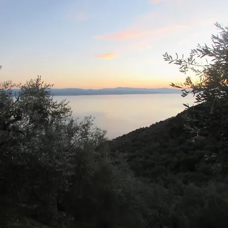 Ferienhaus το σπιτι με την σπηλιά Platanias (Thessaly)