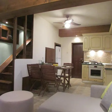 Ferienhaus το σπιτι με την σπηλιά