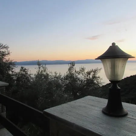 το σπιτι με την σπηλιά Ferienhaus Platanias (Thessaly)